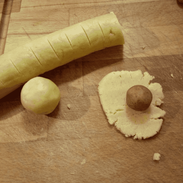 Rezept Weihnachtsplätzchen Schneebällchen, Zubereitung